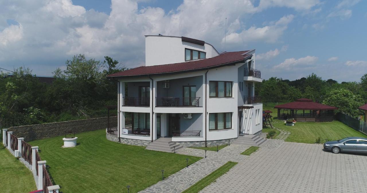 Pensiunea Casa Hortopan Târgu Jiu Zewnętrze zdjęcie