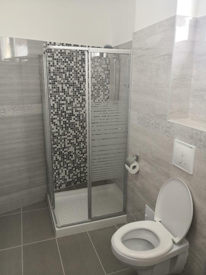 Pensiunea Casa Hortopan Târgu Jiu Zewnętrze zdjęcie