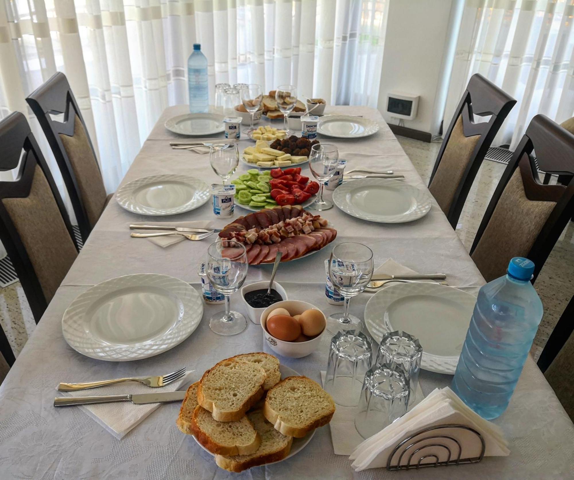 Pensiunea Casa Hortopan Târgu Jiu Zewnętrze zdjęcie