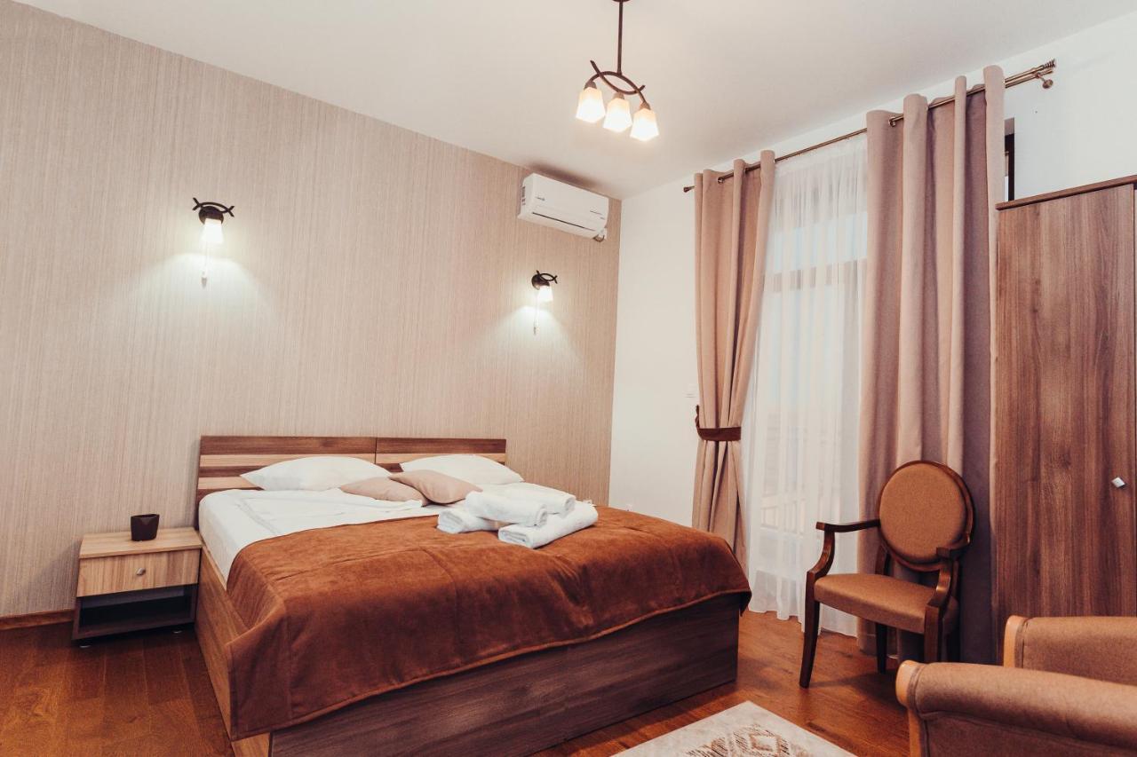 Pensiunea Casa Hortopan Târgu Jiu Zewnętrze zdjęcie